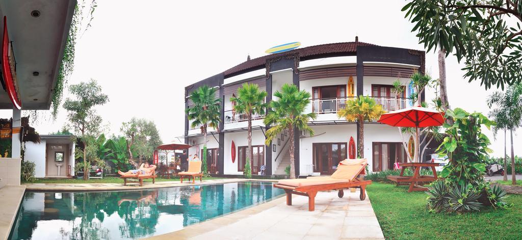 Hotel Premier Surf Camp Canggu Exterior foto