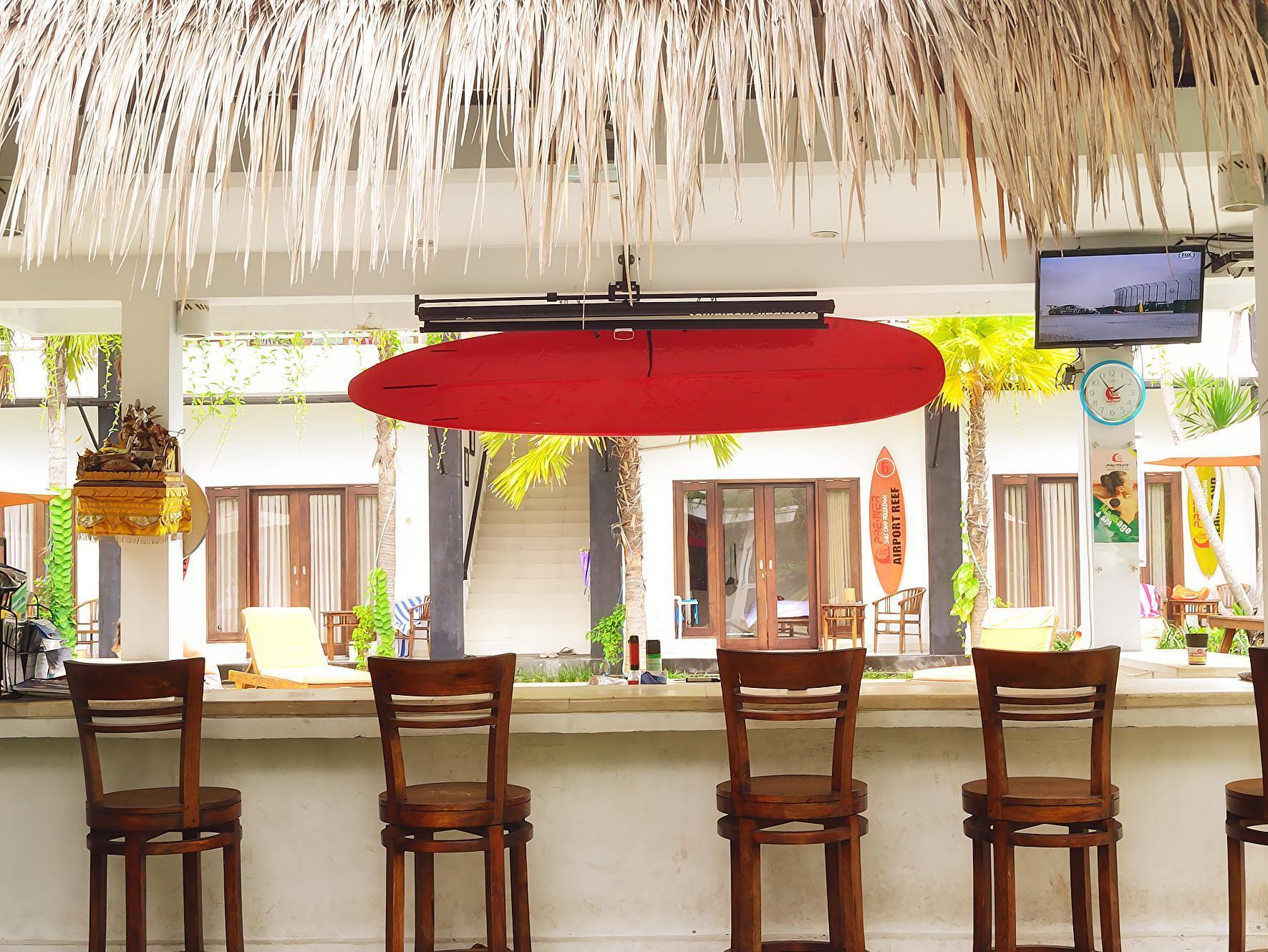 Hotel Premier Surf Camp Canggu Exterior foto