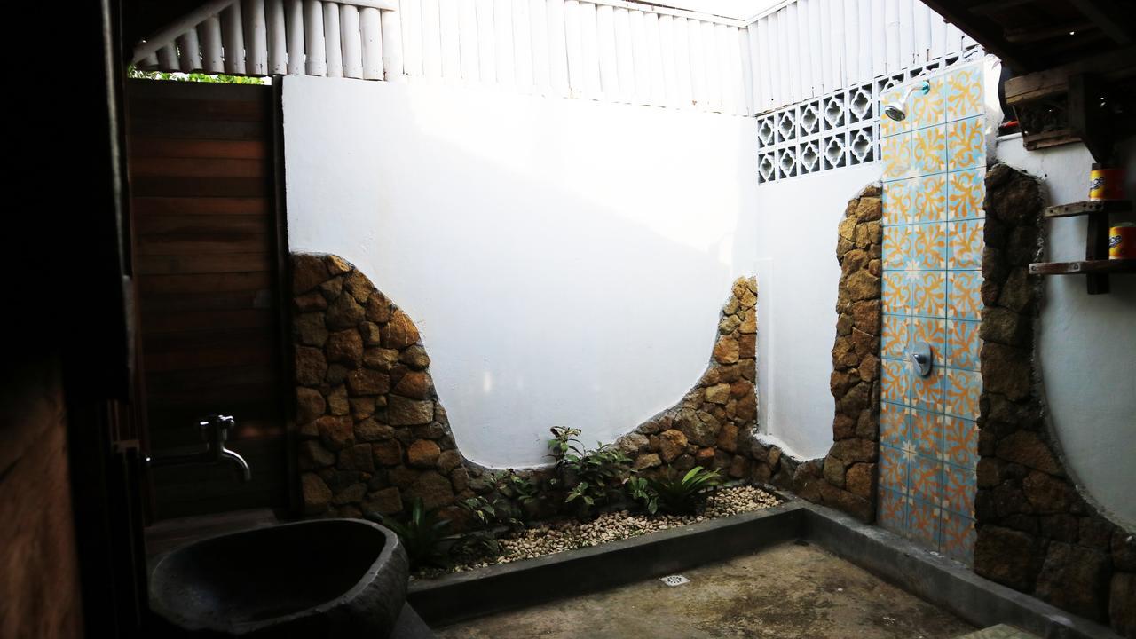 Hotel Premier Surf Camp Canggu Exterior foto