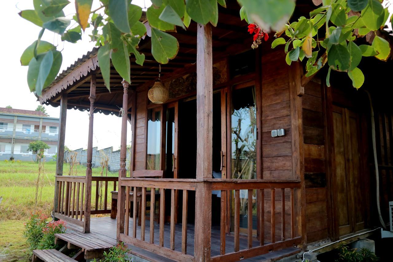 Hotel Premier Surf Camp Canggu Exterior foto