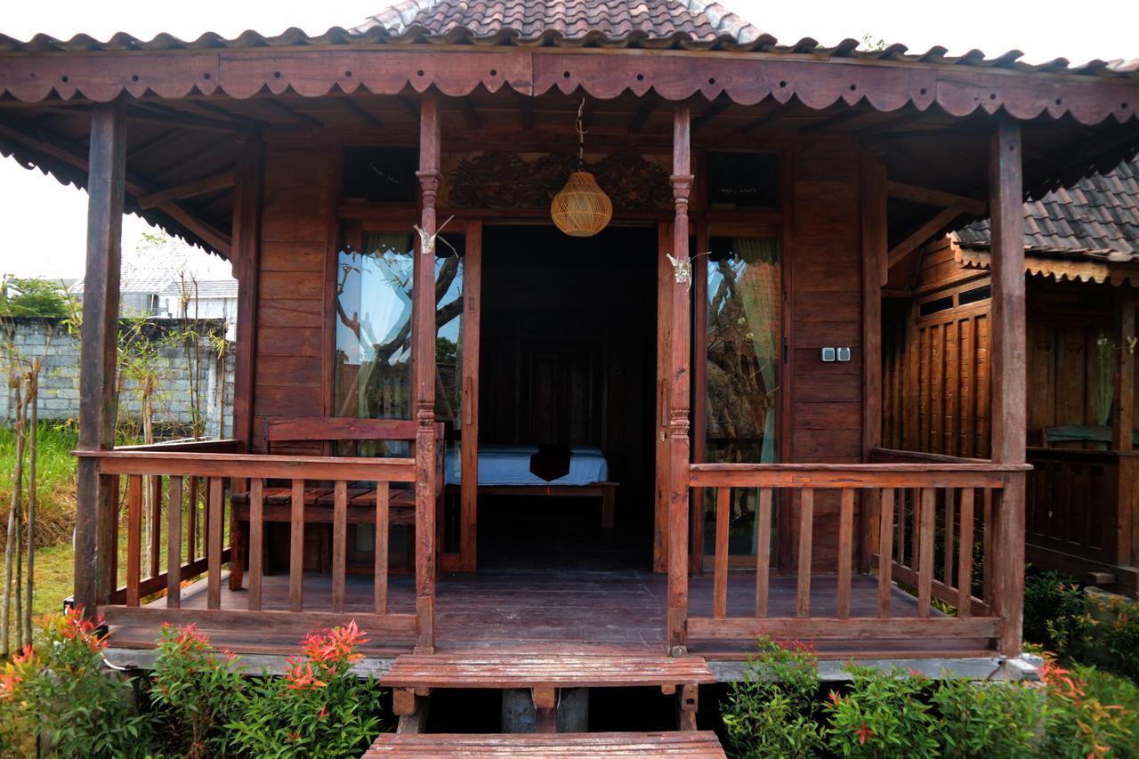 Hotel Premier Surf Camp Canggu Exterior foto