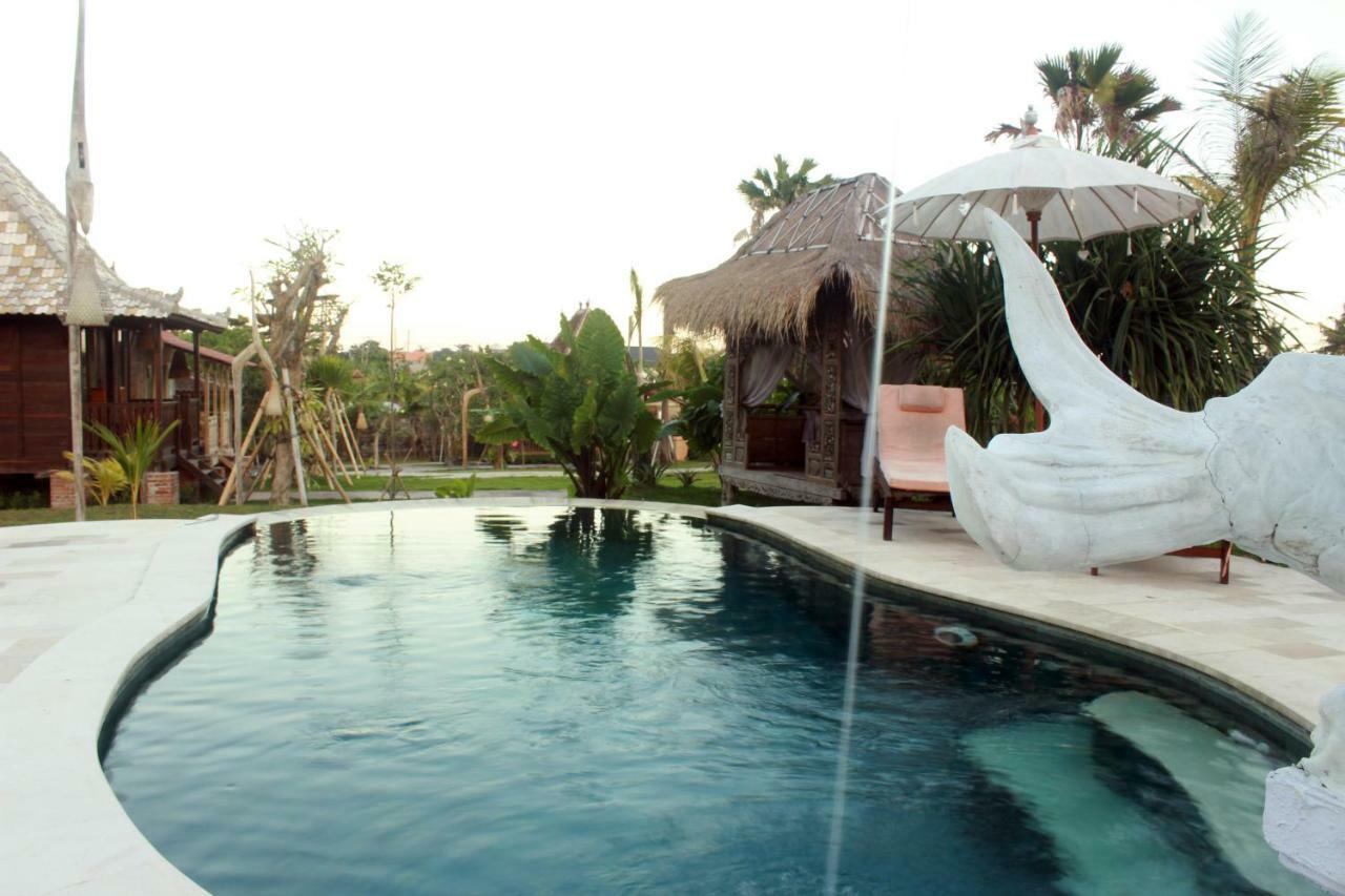 Hotel Premier Surf Camp Canggu Exterior foto