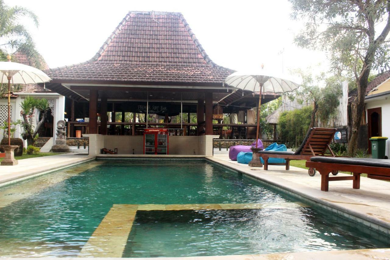 Hotel Premier Surf Camp Canggu Exterior foto